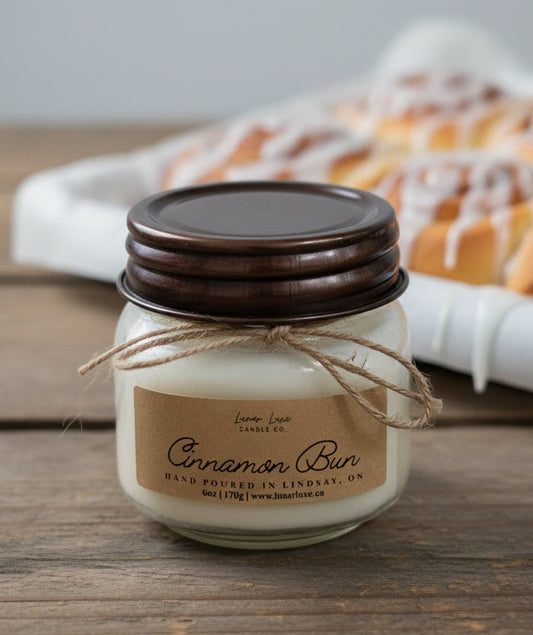 Cinnamon Bun Candle - Country